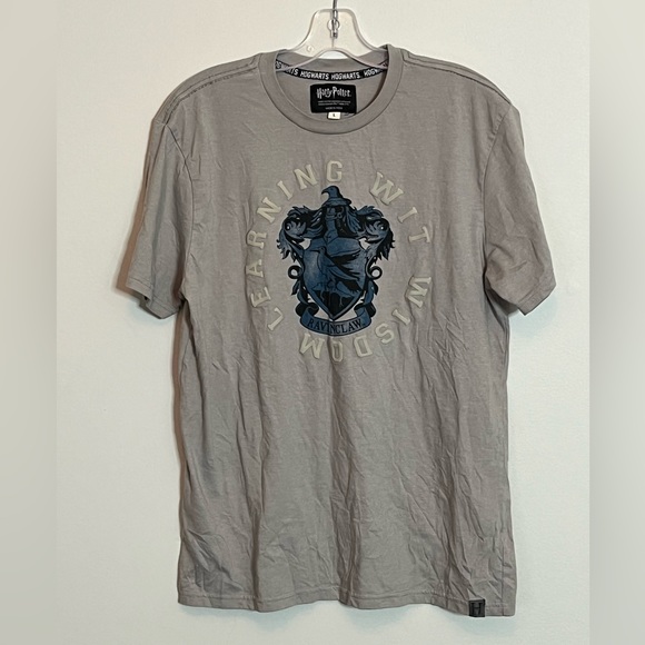 Official Harry Potter: Ravenclaw Learning, Wit, Wisdom T-Shirt (Large) - Picture 1 of 6